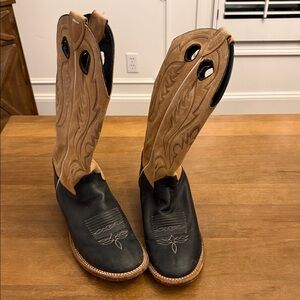 Boys Sz 7 Leather Western Pull-On Cowboy Boots in Black and Tan